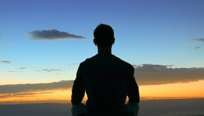 meditar traz paz interna
