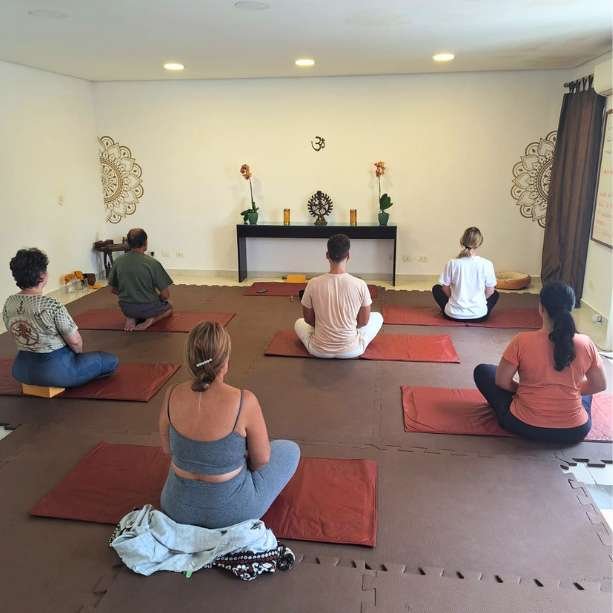 prática de Raja Yoga